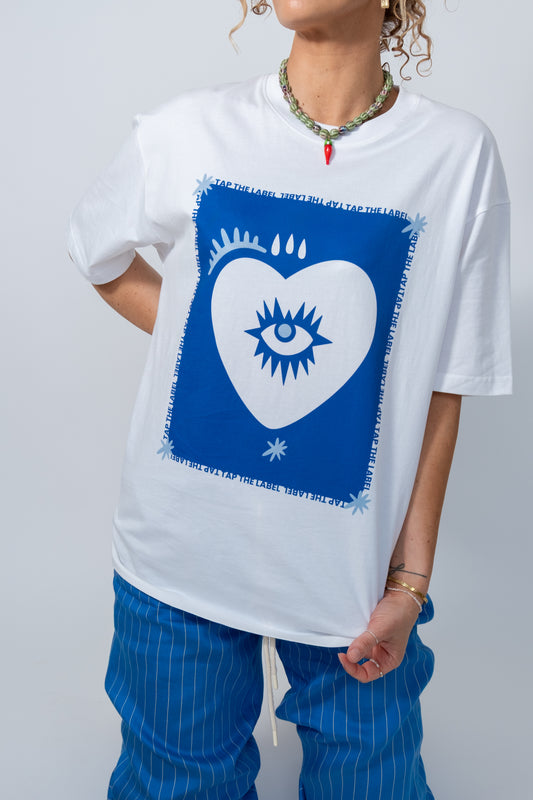 Sips in Santorini tee