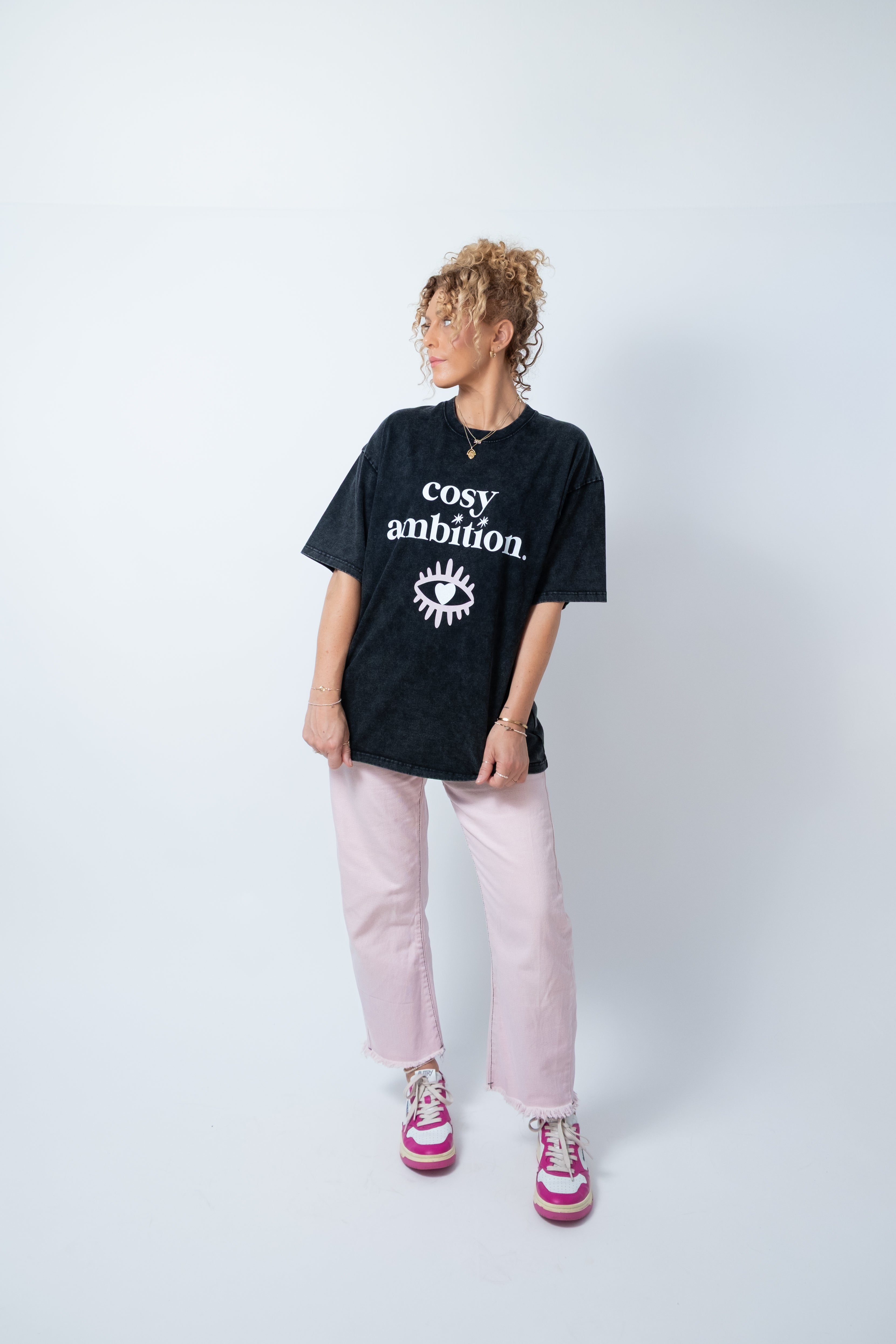 Cosy Ambition Tee