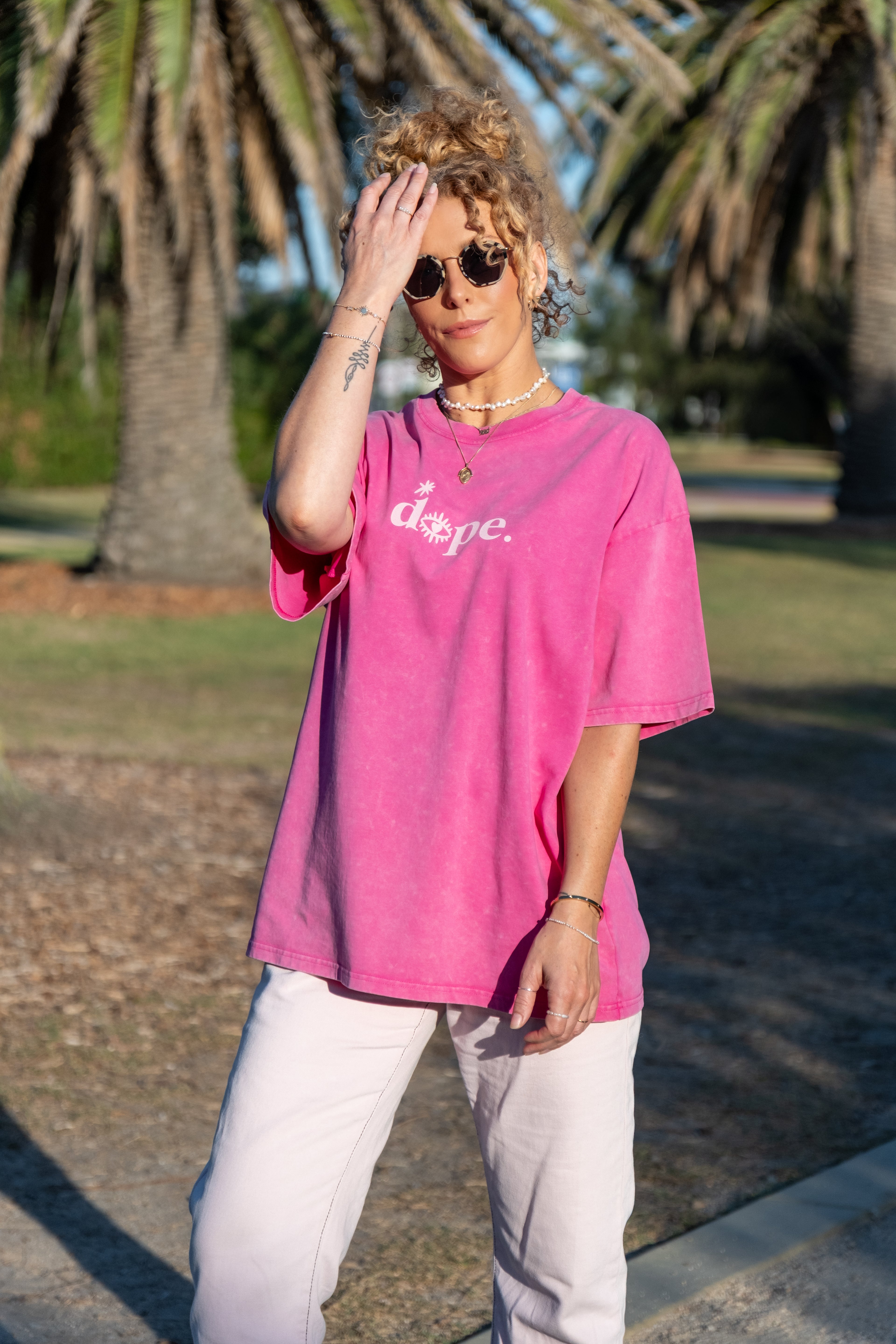 BOX STOCK | 11:11 dope tee (PINK)