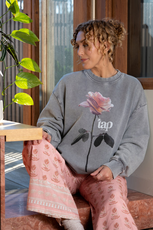 Bloom Boldly Sweatshirt (light grey)