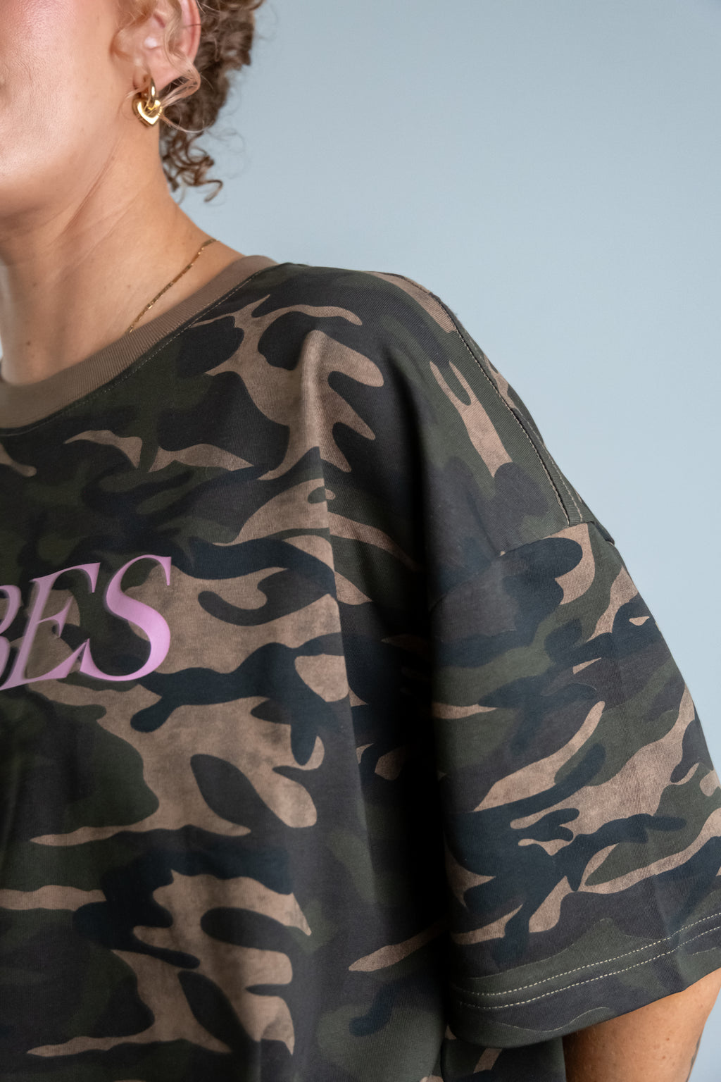 Camo VIBES Tee