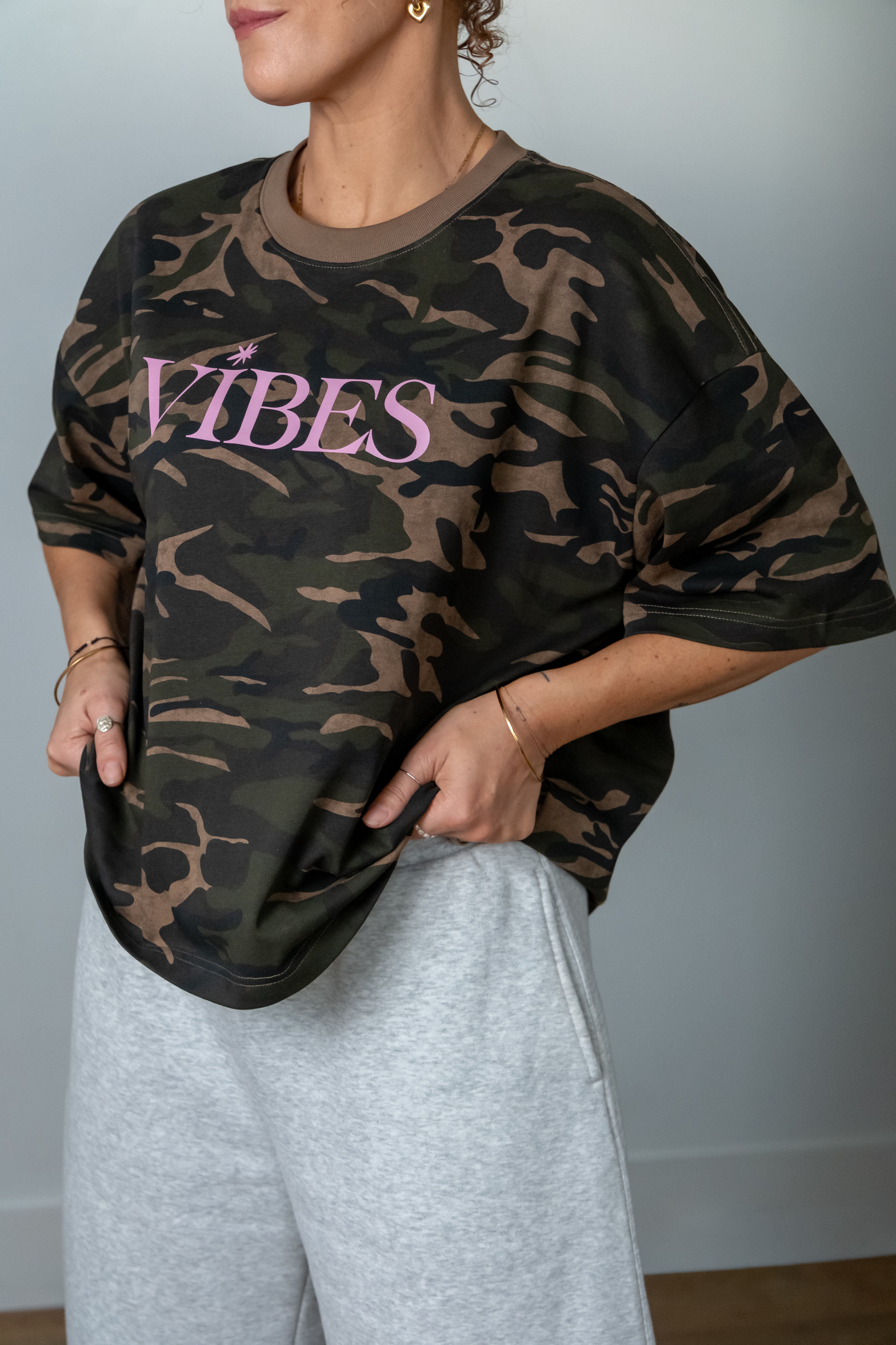 Camo VIBES Tee