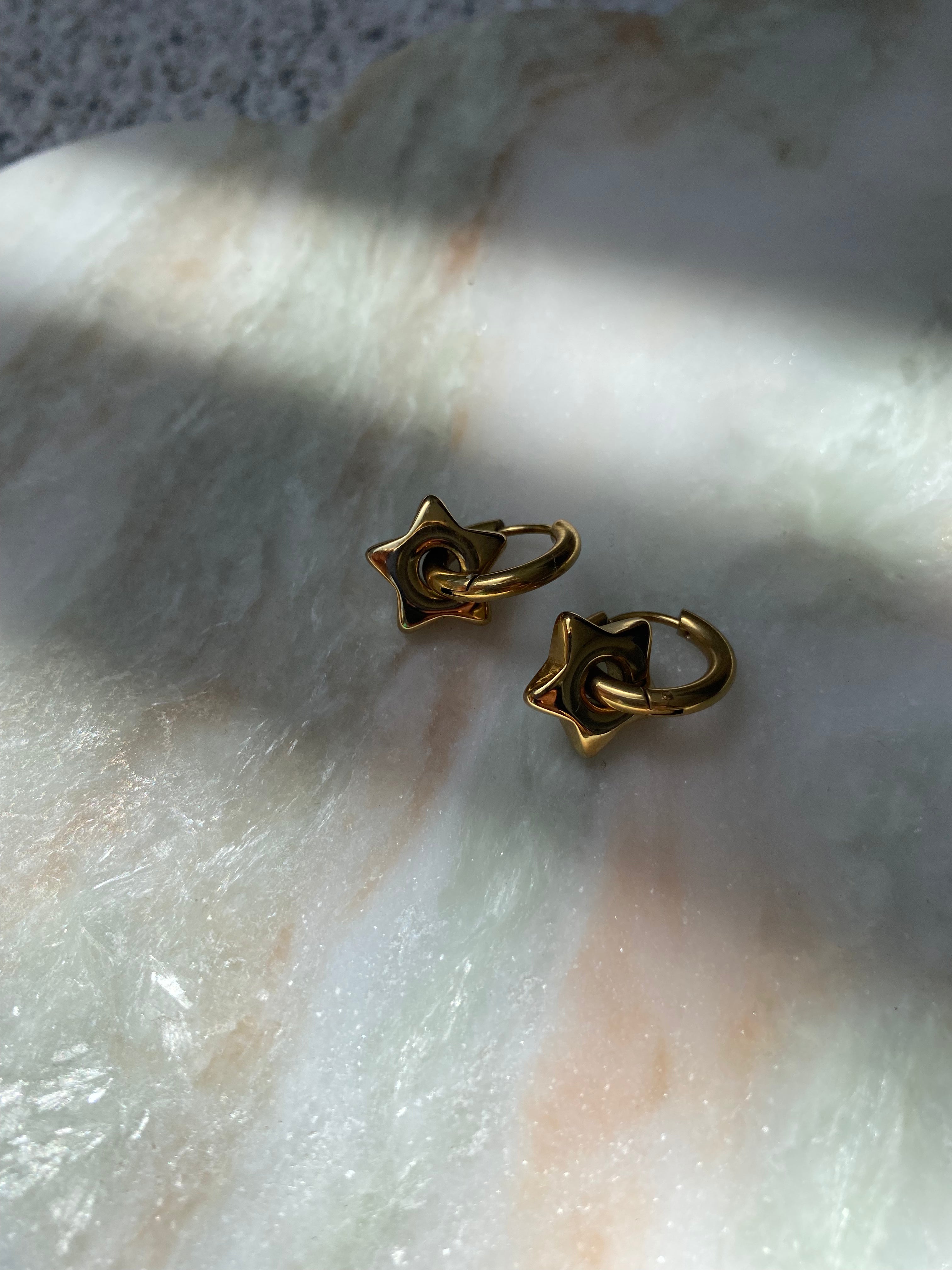 Glimmer earrings (gold)