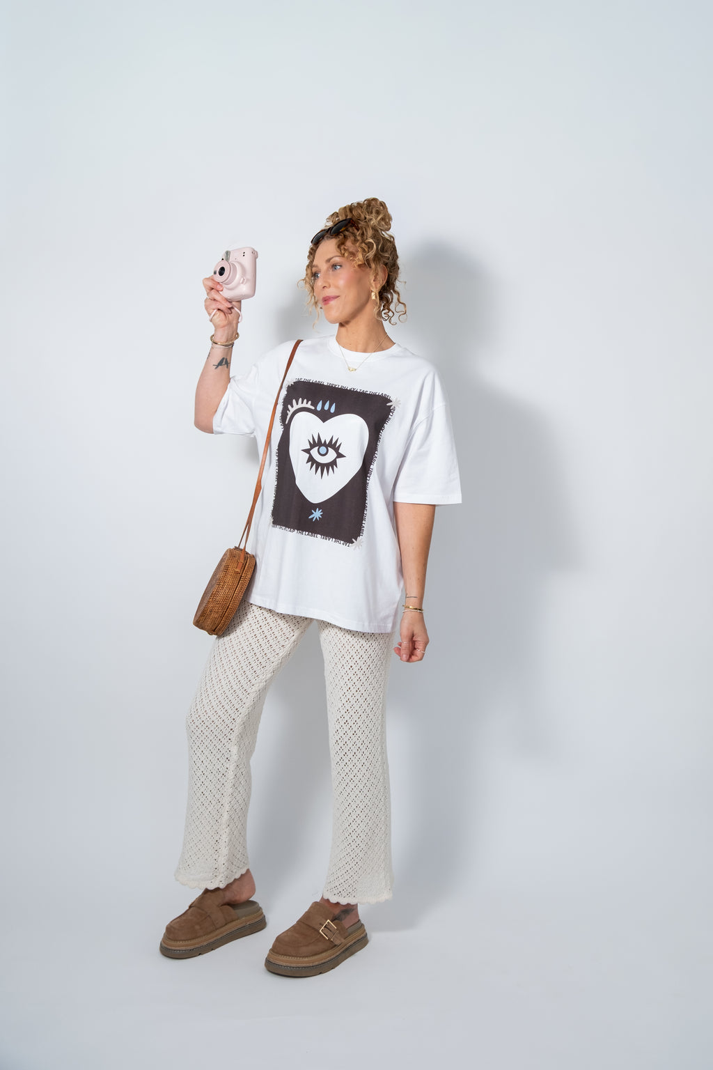 Day Trips to Delos tee