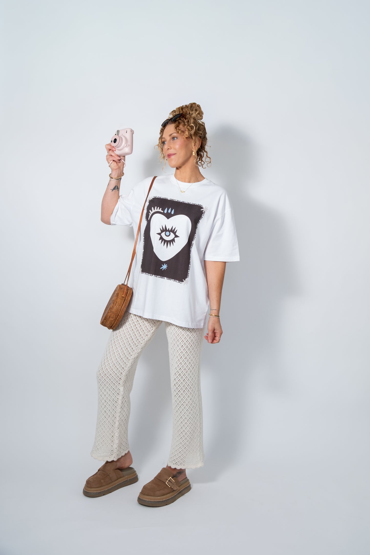 Day Trips to Delos tee